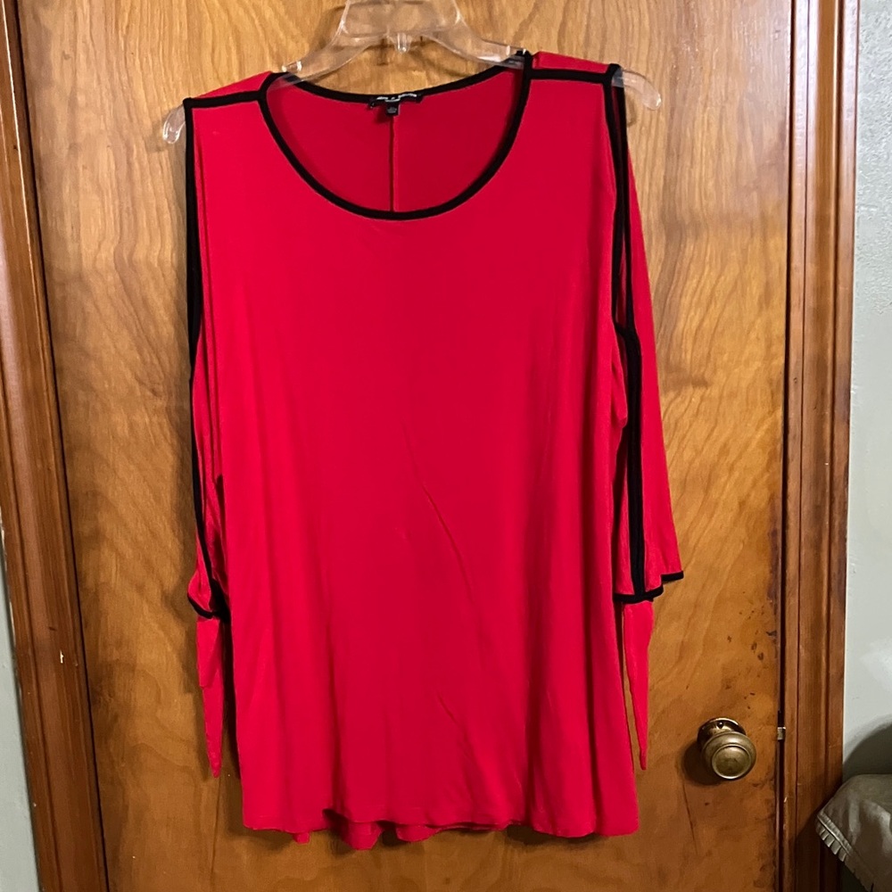 Cable & Gauge Bright Red Cold-Shoulder Tunic with Black Trim
